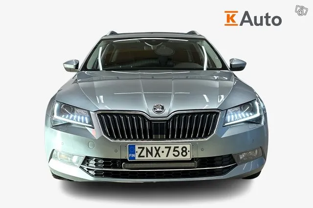 Skoda Superb Combi 2,0 TDI 190 4x4 L&K DSG Autom. *juuri tul Image 4