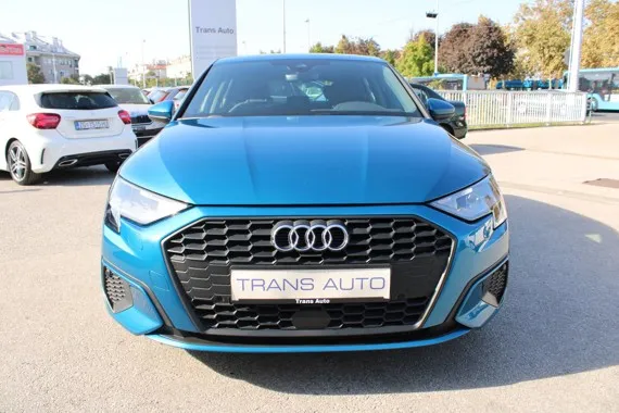 Audi A3 30TFSi S-tronic *NAVIGACIJA,LED* Image 2